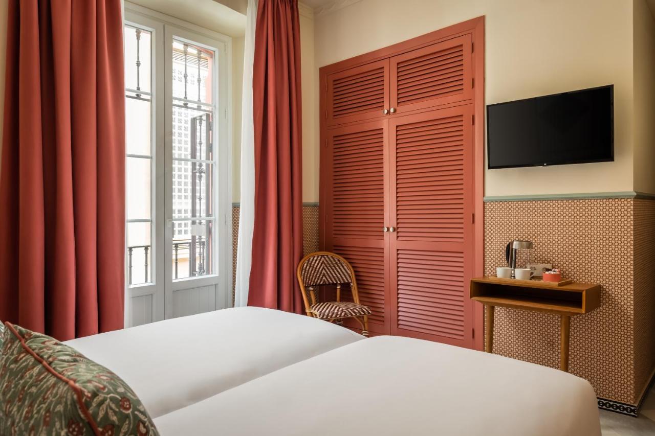Twin Room,1259142832:JPEG